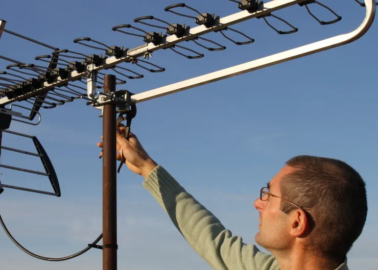 Réparation d'antenne télévision